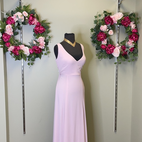 Pretty pink bridesmaid dress - Picture 3 of 4